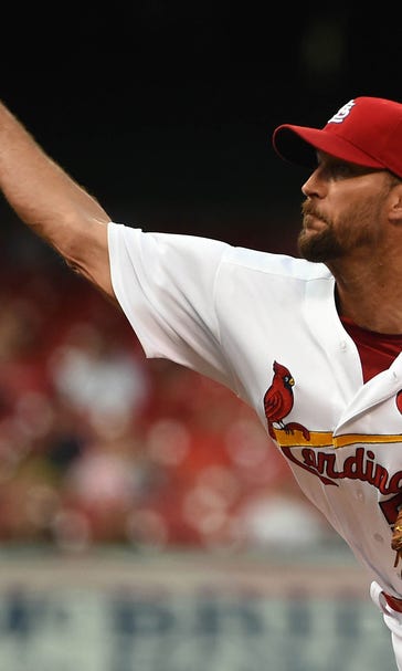 Cards look to Wainwright in attempt to gain wild card ground